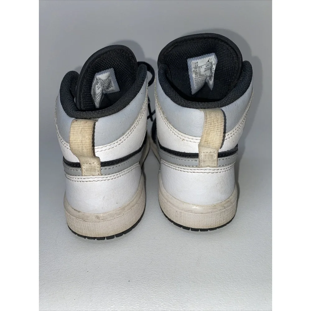 Nike Air Jordan 1 Mid‎ White Shadow Black White PS 640734-073 Size 1Y